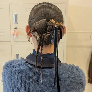 ロング ヘアアレンジ 彩桜/艶カラー/小顔 に見せるカット✂のヘアスタイル