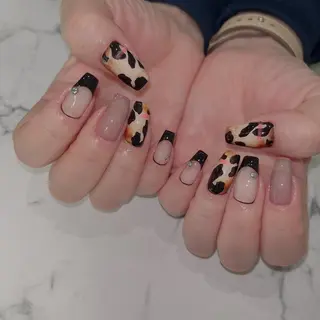 ネイル NEO Beauty Salon所属・𝐍𝐄𝐎 𝐉𝐔𝐑𝐈のネイルデザイン