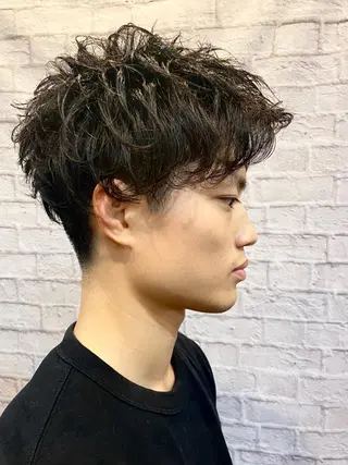 ミディアム グレイスフルバーバープラチナム六本木店所属・六本木メンズヘア 大橋勇貴のヘアスタイル