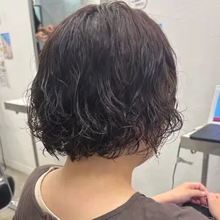 ショート パーマ 髪質改善ストレート /暖色カラー🎀🪞のヘアスタイル