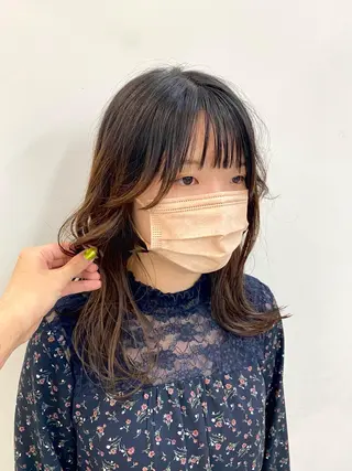セミロング サトウ リョウのヘアスタイル
