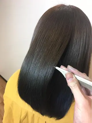 ミディアム カラー 青野 文香のヘアスタイル