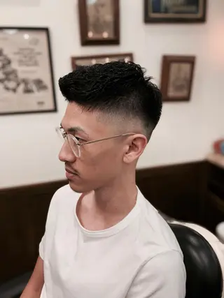 ショート パーマ メンズ HIROGINZA ヒロ銀座 青山所属・マツオ リュウホウ🐉のヘアスタイル