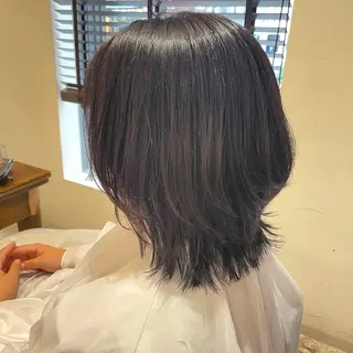 ミディアム 白倉 仁奈のヘアスタイル