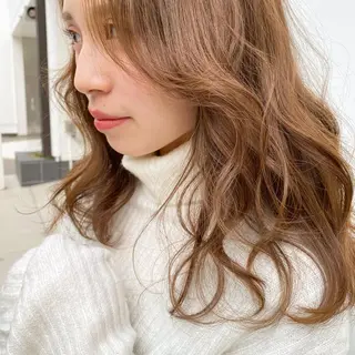 ミディアム カラー ヘアアレンジ マツエク・マツパ Noah's　Ark所属・透明感カラー🫧ヘア セット🫧松本菜月の眉毛・アイブロウイメージ