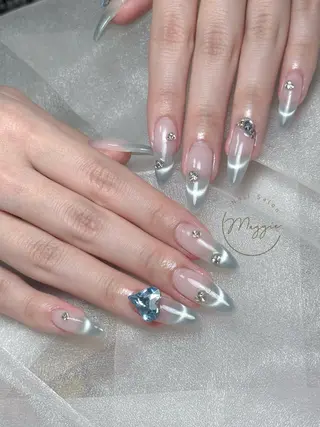 ネイル Maggie Nail🦩のネイルデザイン