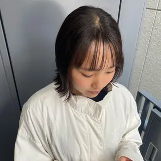 ミディアム 🩶レイヤーカット 🩶柔らかカラー結愛のヘアスタイル