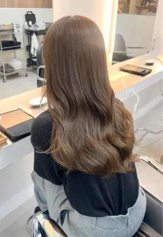 ロング 藤井 ユウキのヘアスタイル