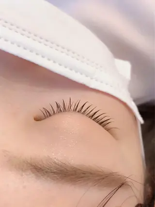 マツエク・マツパ eyelash/eyebrow　salon Fika所属・水軒 朋美のマツエク・マツパデザイン