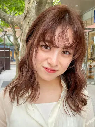 ミディアム Grow by NYNY 坂本 理輝のヘアスタイル