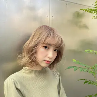 ショート miyu ハイトーン/レイヤーのヘアスタイル