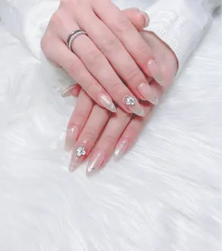 ネイル uuネイルサロン所属・uu ネイルサロン関内🌼のネイルデザイン