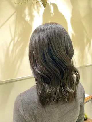 ミディアム 増田 枝里子のヘアスタイル