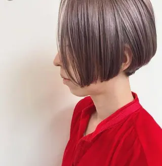 ショート カラー 縮毛矯正専門 美容師のヘアスタイル