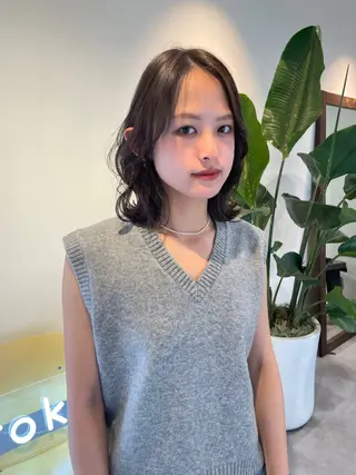 ミディアム カラー 若月 あやかのヘアスタイル