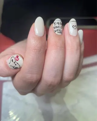 ミディアム ネイル ネイルサロン Sweetのネイルデザイン