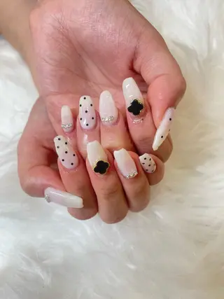 ネイル UnFLAIR💐 AKANEのマツエク・マツパデザイン