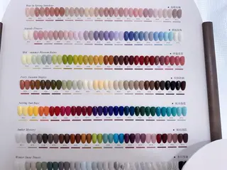 カラー SALON W✨ Yuriのネイルデザイン
