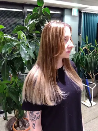 ロング 浦野 想和のヘアスタイル