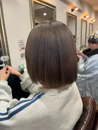 ショート 🫧ベージュカラー× レイヤー🫧HARUのヘアスタイル