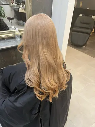 ロング カラー ユナ🎀レイヤー /韓国/ハイトーンのヘアスタイル