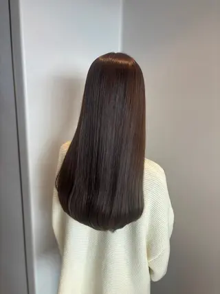 ロング カラー 髪質改善カラー ベージュ🤎YUMEのヘアスタイル