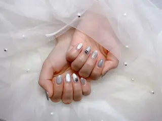 ネイル Laule’a Nail新宿所属・ミナ🌈 Laule'aのネイルデザイン