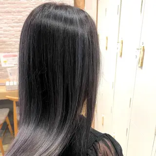 ロング カラー Fiona by ganesha【フィオナ バイ ガネイシャ】所属・八田 遥のヘアスタイル