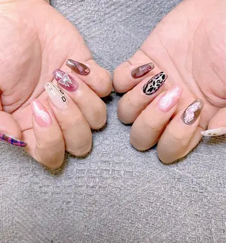 ミディアム めぐみのネイルサロン 惠のネイルデザイン