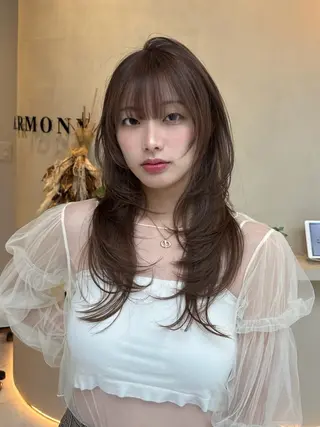 ロング 似合わせレイヤー🪽 グレージュ🪽のあのヘアスタイル