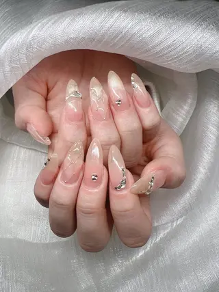 ネイル Lee Nails チップ長さだし専門店のネイルデザイン