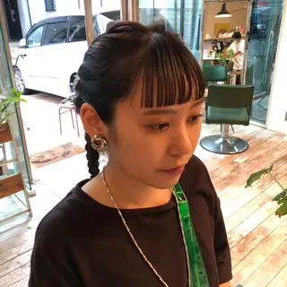 セミロング カラー ヘアアレンジ BRUNTJET所属・MAEDA MADOKAのヘアスタイル