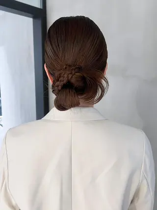 カラー セミロング ヘアアレンジ ITbyALBUM 下北沢店のヘアスタイル