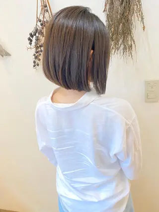 ショート カラー ショート、ボブ シマダマサトのヘアスタイル