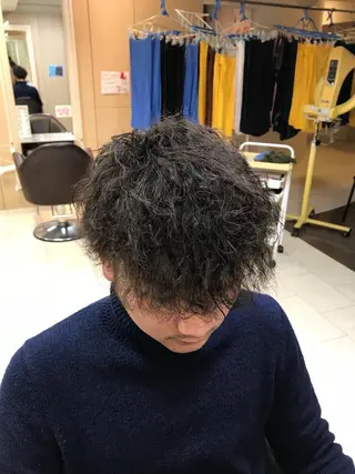 パーマ メンズ 上石神井メンズパーマ 飯田徹のヘアスタイル