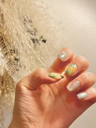 ネイル はなねいる Hananailのネイルデザイン