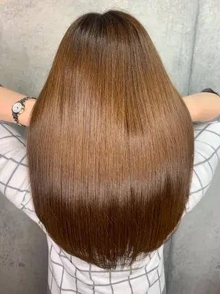 ロング GO TODAYシェアサロン原宿Leap店所属・髪質改善 レイヤー Naoyaのヘアスタイル