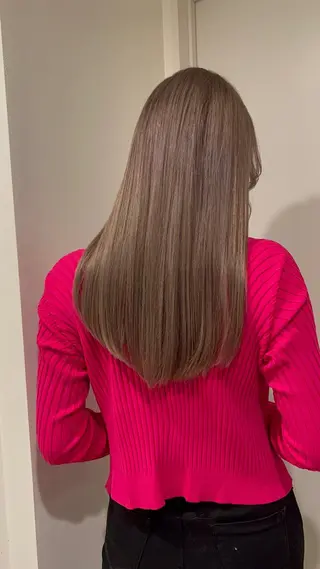 ロング カラー ヘアアレンジ TACE新宿所属・おさない りくのヘアスタイル