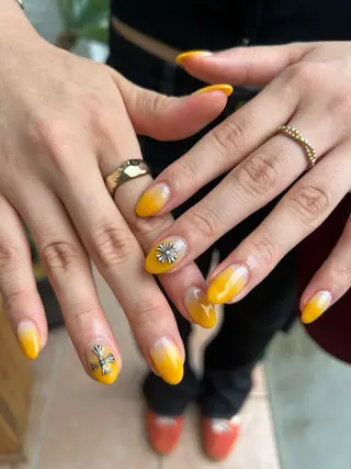 ネイル laninails所属・LANI nailsalonのネイルデザイン
