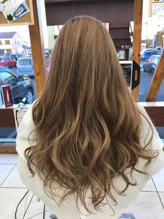 ロング カラー 永井龍🫧金山🫧 徒歩1分🚶のヘアスタイル