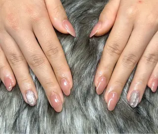 ネイル nailroom HARU.のネイルデザイン