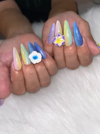 ネイル 高草木 桃香のネイルデザイン