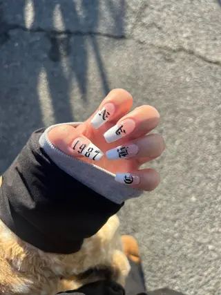 ミディアム 小川 柚香のネイルデザイン