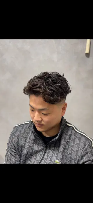 ショート パーマ メンズ メンズパーマ特化 美容師kouyaのヘアスタイル