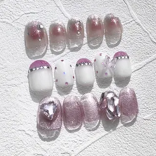 ネイル RIEKO🍒 ワンホン♡推しネイルのネイルデザイン