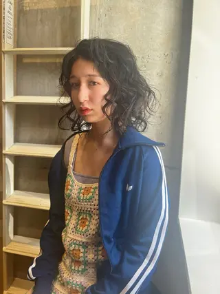 ミディアム カラー 🎵ぷる艶ハイトーン 柔らかヘア🍅まあやのヘアスタイル