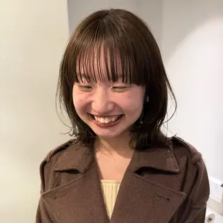 ミディアム beni yumikoのヘアスタイル