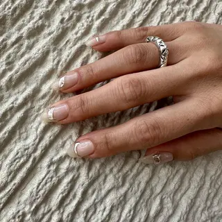 ロング カラー ヘアアレンジ キッズ ネイル マツエク・マツパ アイブロウ 福田 加奈のネイルデザイン