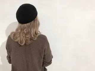 ミディアム カラー ヘアアレンジ いしだ みさきのヘアスタイル