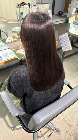 ロング カラー 菊地 紗矢のヘアスタイル